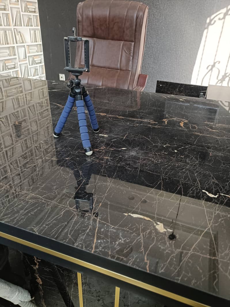 Mobile Tripod (Mobile Stand) 1