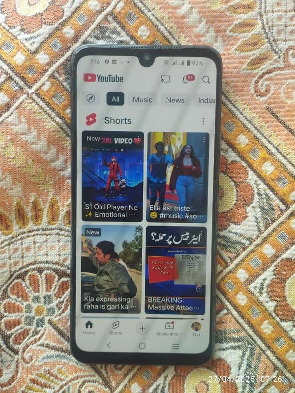 vivo v21 8+4 256 mobil battery 100% v good condation mobil 9/10 0