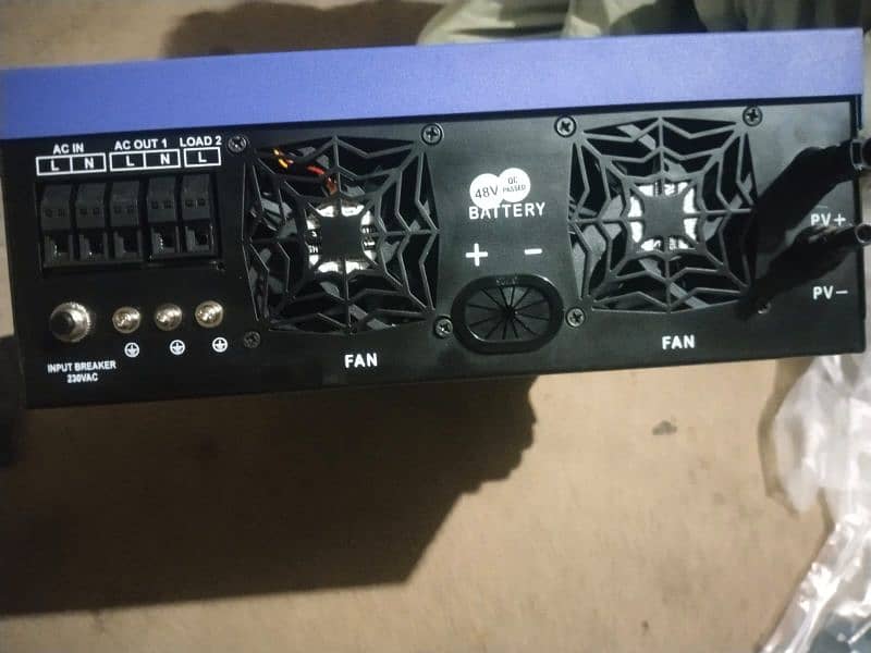 Galaxy Jupiter pro PV 5000 4 kw hybrid solar inverter 3