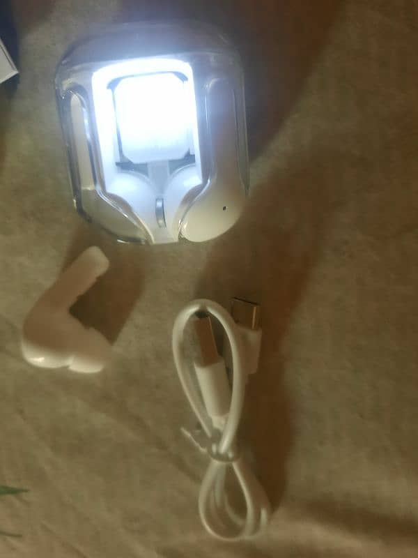 New airbuds wireless 1