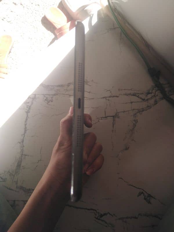 I pad mini 1 urgent sell 0