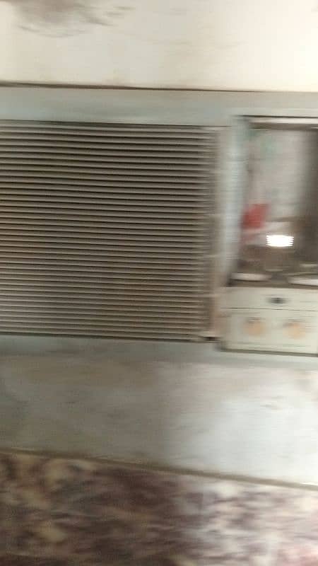 old window AC 1