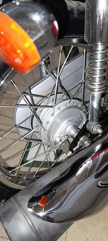 Honda cg 125 Whatsapp number 03153230999 6
