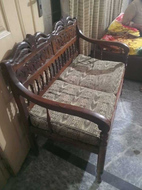 sofa for sale 0