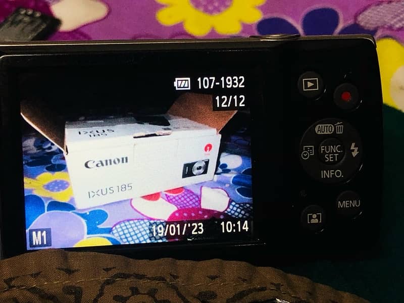 canon digital camera 12