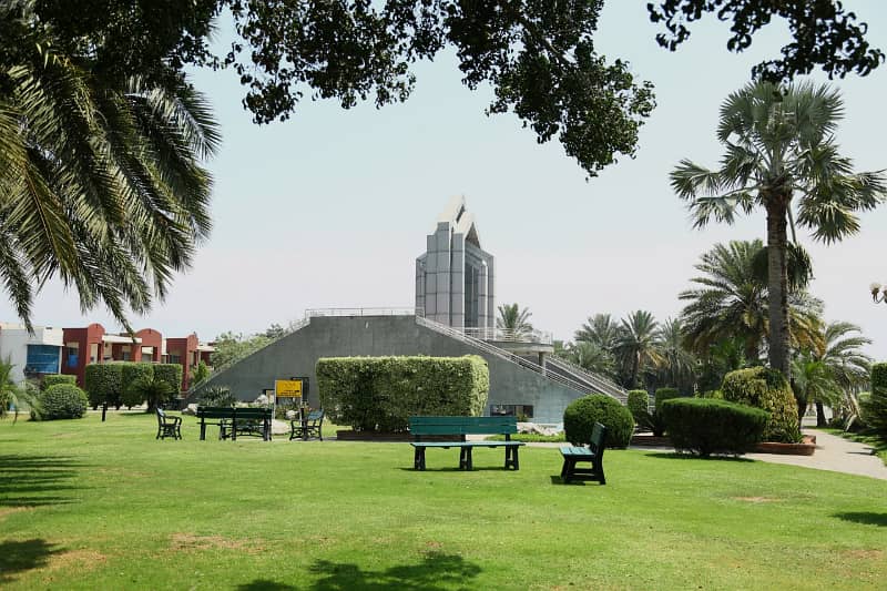 Facing Park Premium Location 10 Marla Plot For Sale In LDA Approved Area Phase 1 Bahria Orchard Raiwind Road Lahore. 0