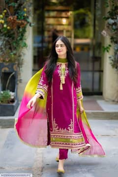 3 PCs women,s