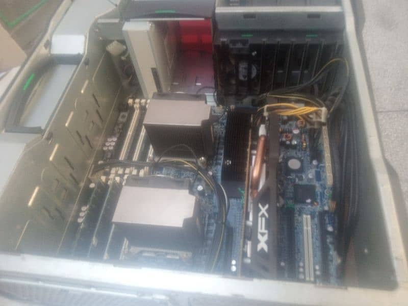 HP Z800 PC 3