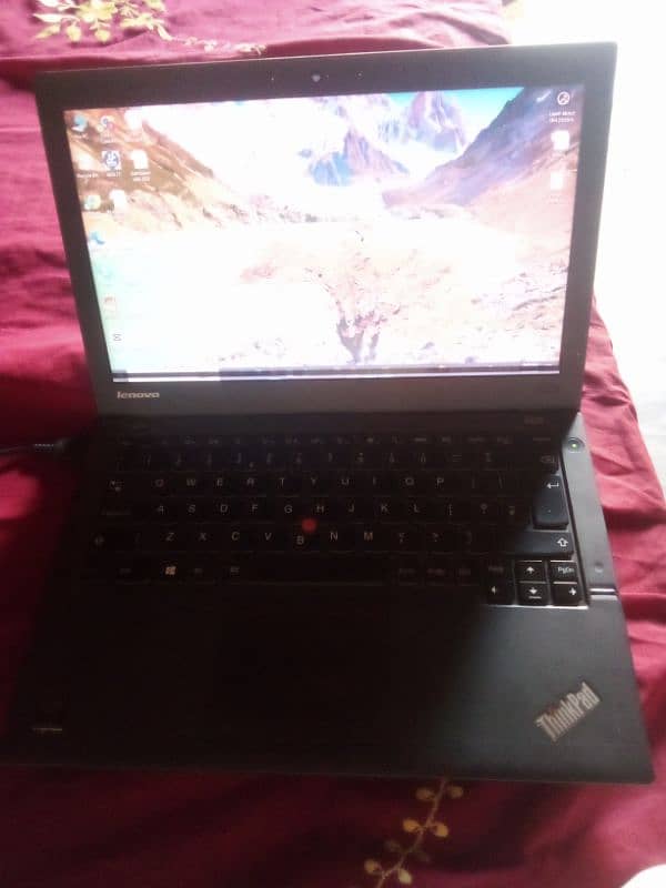 core i5 4th Gen, 500gb Hard, 8 GB Ram 1