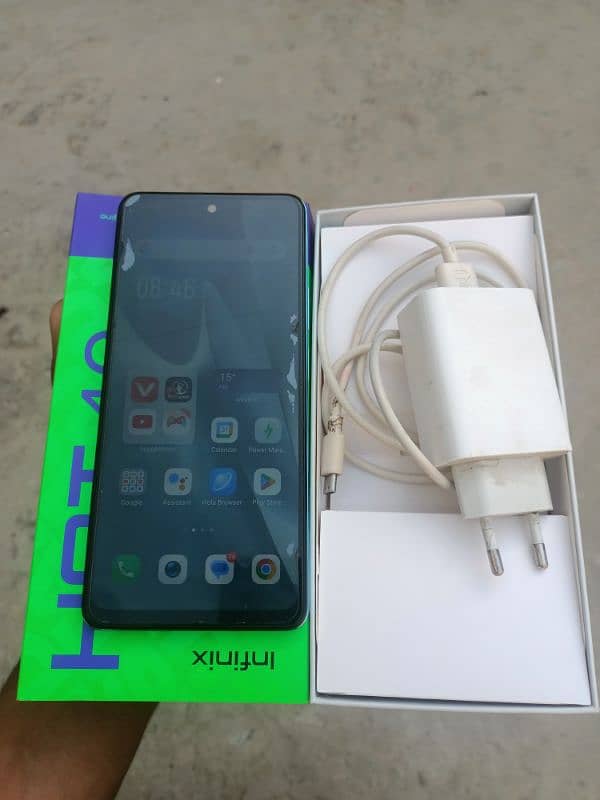 10/10 all ok with box charger infinix hot 40 8+8 256G 1