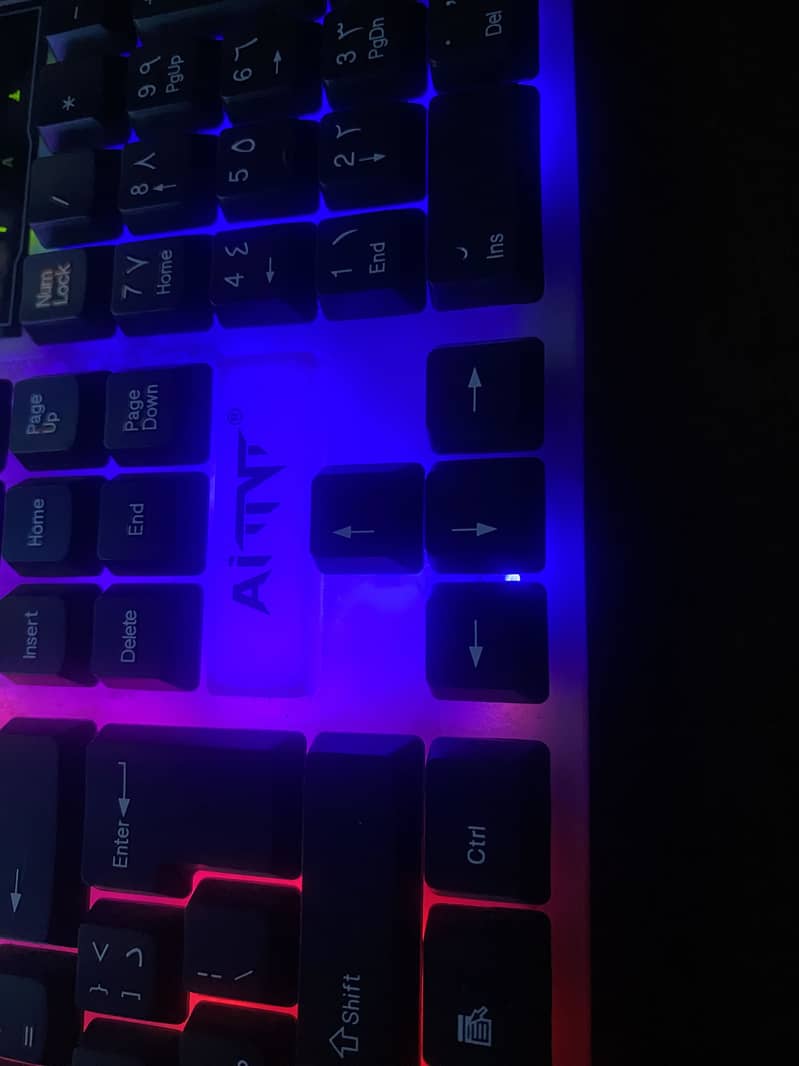 GAMING + LIGHTENING keyboard for sale 1