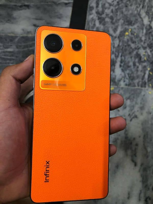 infinix note 30 8/256 0