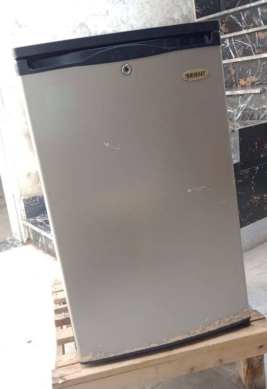 Orient Refrigerator (03126165645) 0