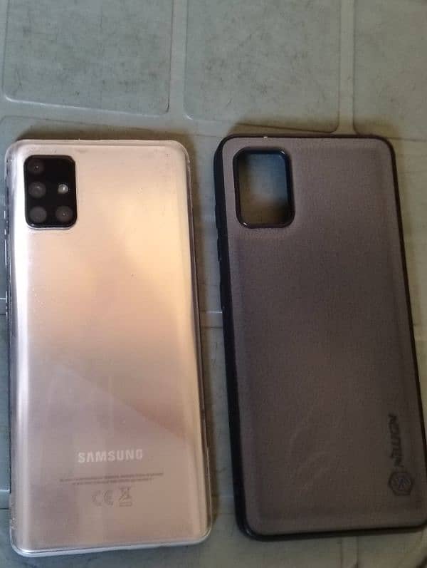 SAMSUNG GALAXY A51 3