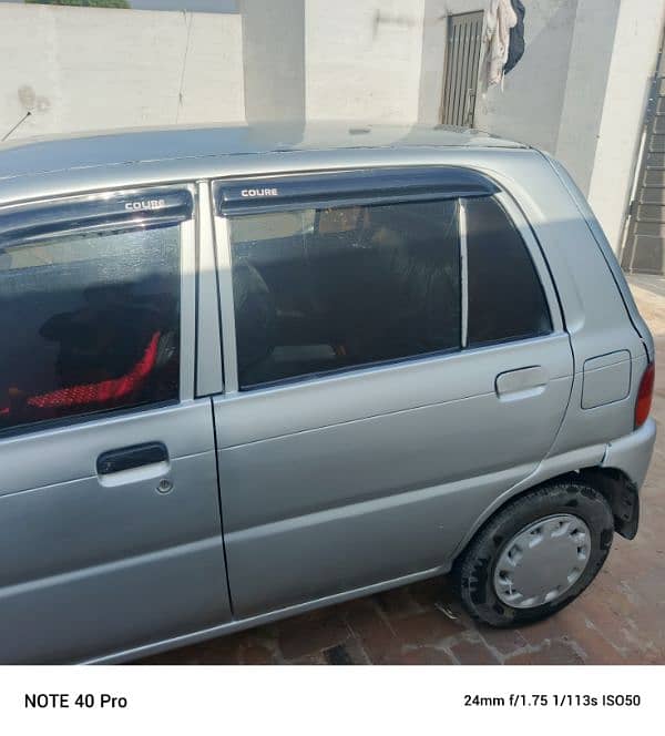 Daihatsu Cuore 2003 8