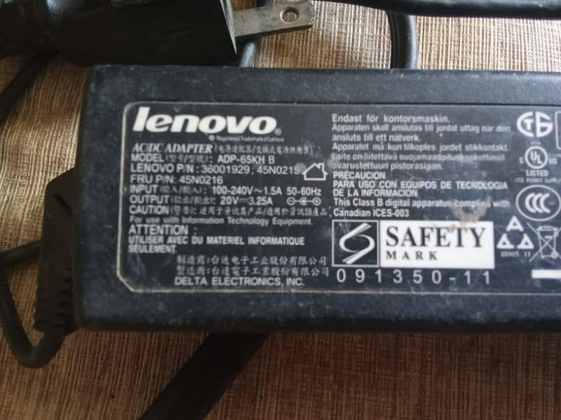 Lenovo 20Watts charger 0