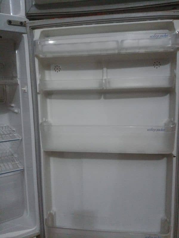 MITSUBISHI NO FROST REFRIGERATOR 5