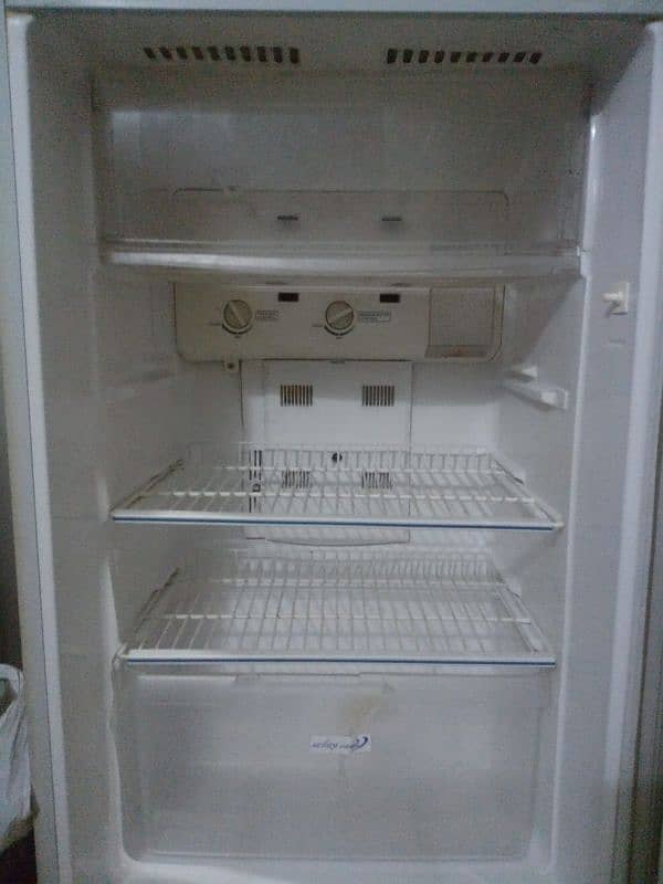 MITSUBISHI NO FROST REFRIGERATOR 7