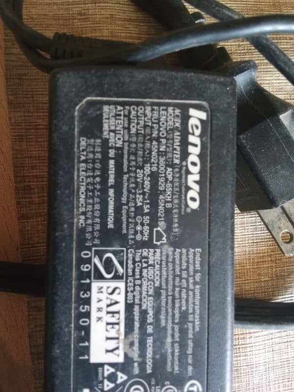 Lenovo 20W charger 0