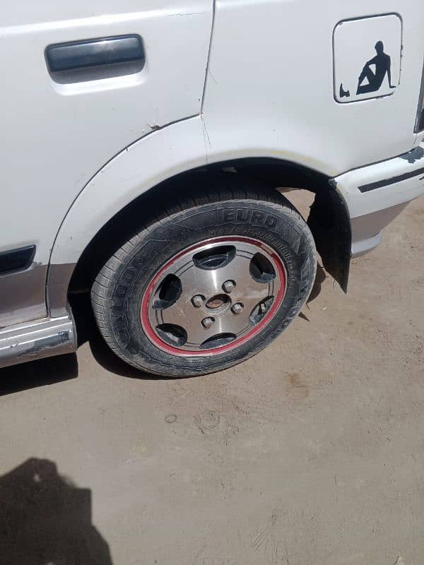 Daihatsu Charade 2005 7