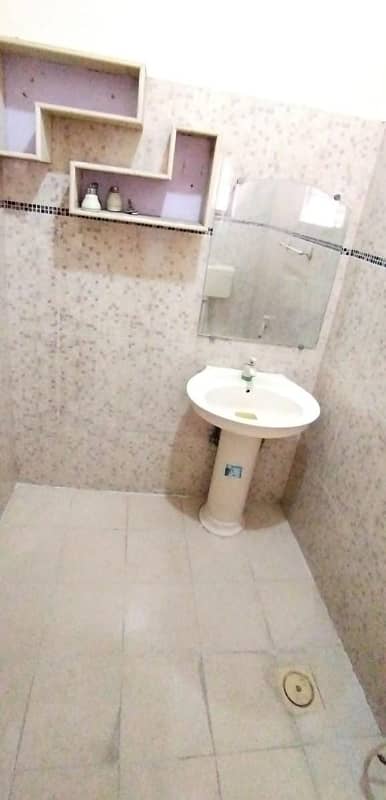 05 Marla Beautiful independent House Available For Rent in DHA Phase 5, B Block Lahore Cantt. 11