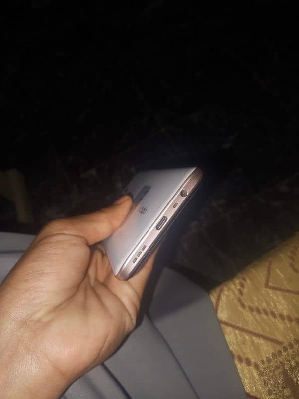 oppo a5 2020 4+1/128gb 10/10 only mobile totally lush condition 1
