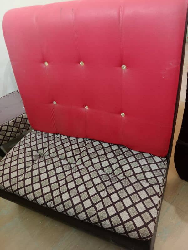 8 seats Ragzeen and clothis 1