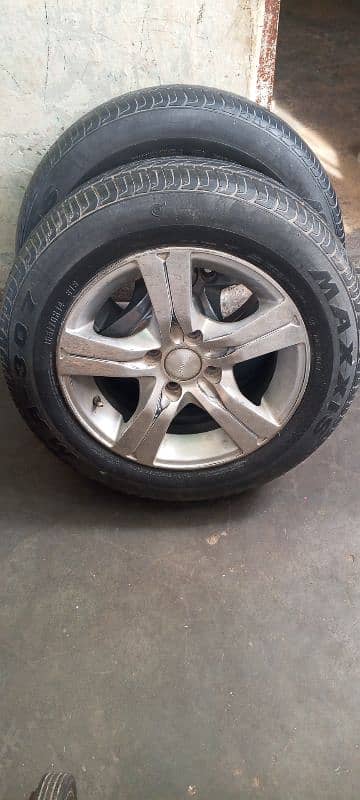 14 Inches Alloy Rims And Tyres 5