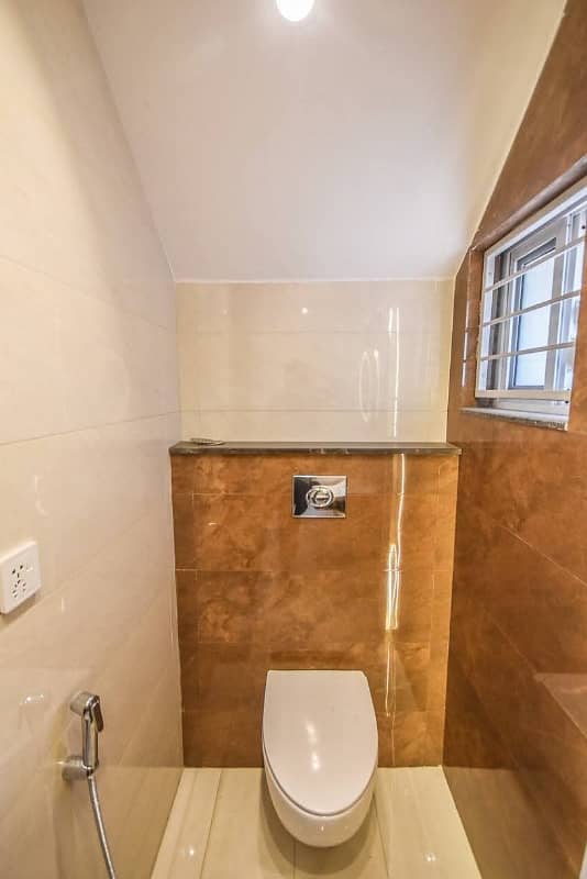 1 Kanal House For Sale 6 Beds Cinema Hall Wapda Town Lahore Pakistan 48