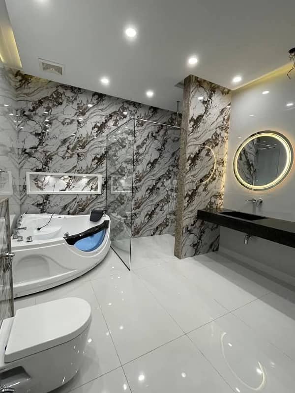 20 Marla Facing Park 5 Years 5 Years Old House For Sale 15