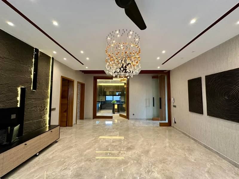 20 Marla Facing Park 5 Years 5 Years Old House For Sale 34