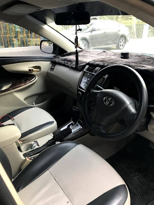 TOYOTA COROLLA GLI 1.6 AUTO 8