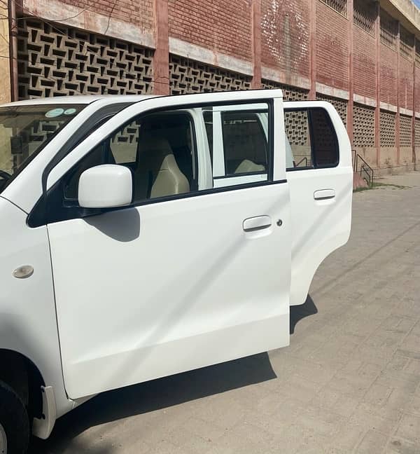 Suzuki Wagon R 2019 4