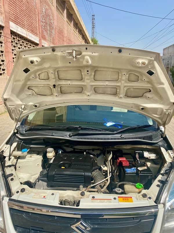 Suzuki Wagon R 2019 11