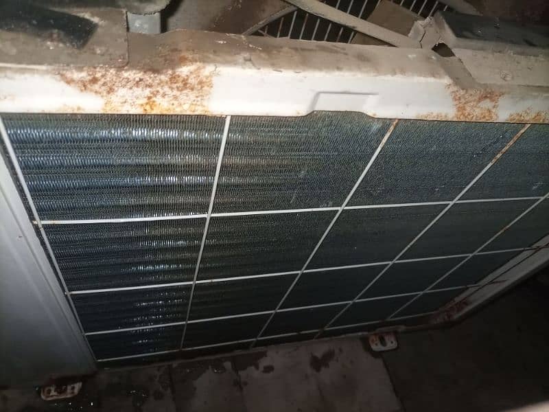 haier split Ac. sell good condition working is good . 2