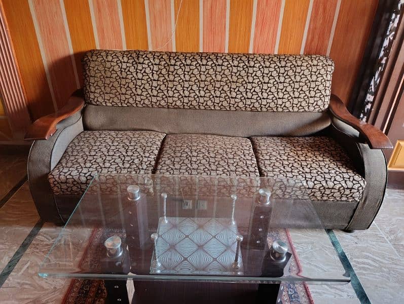 sofa with table just like New 0