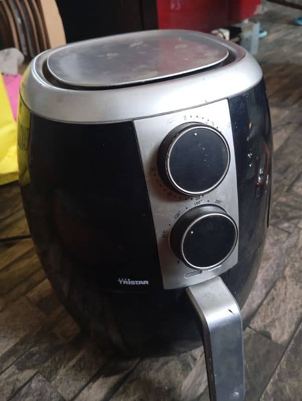 TRISTAR Air fryer 0