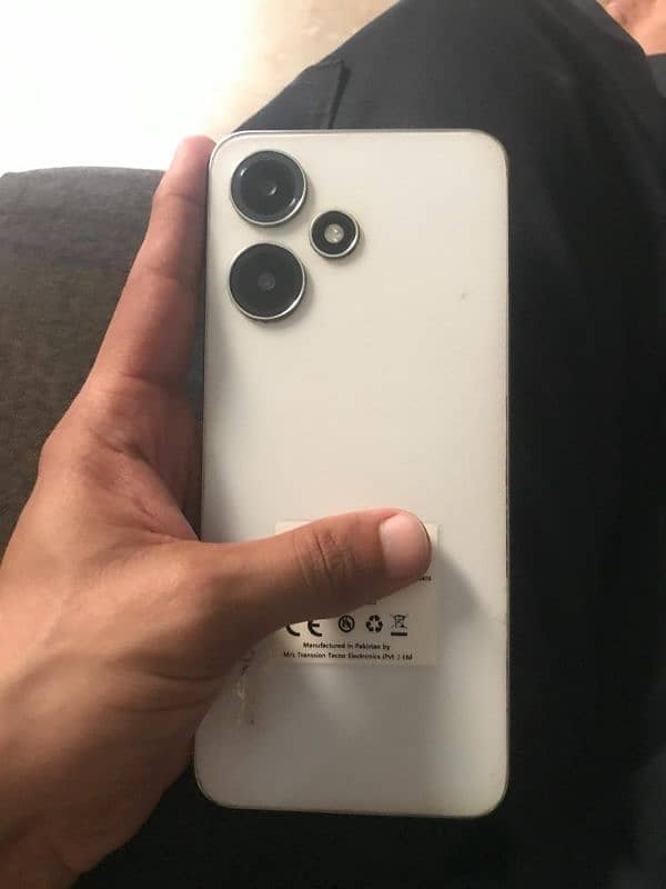 infinix hot 30 play 4+4 + 64 0
