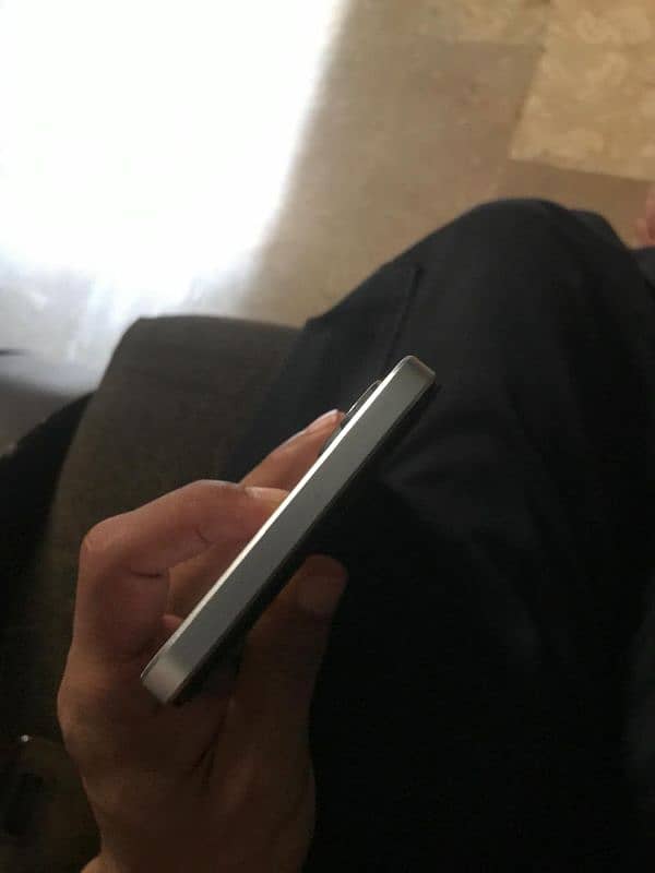infinix hot 30 play 4+4 + 64 4