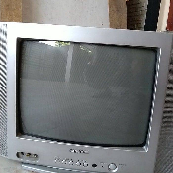 Samsung TV 14” inch  in excellent working condition 0
