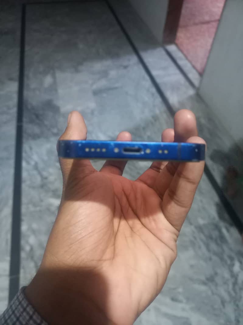 Iphone 12 mini (Exchange possible) 3