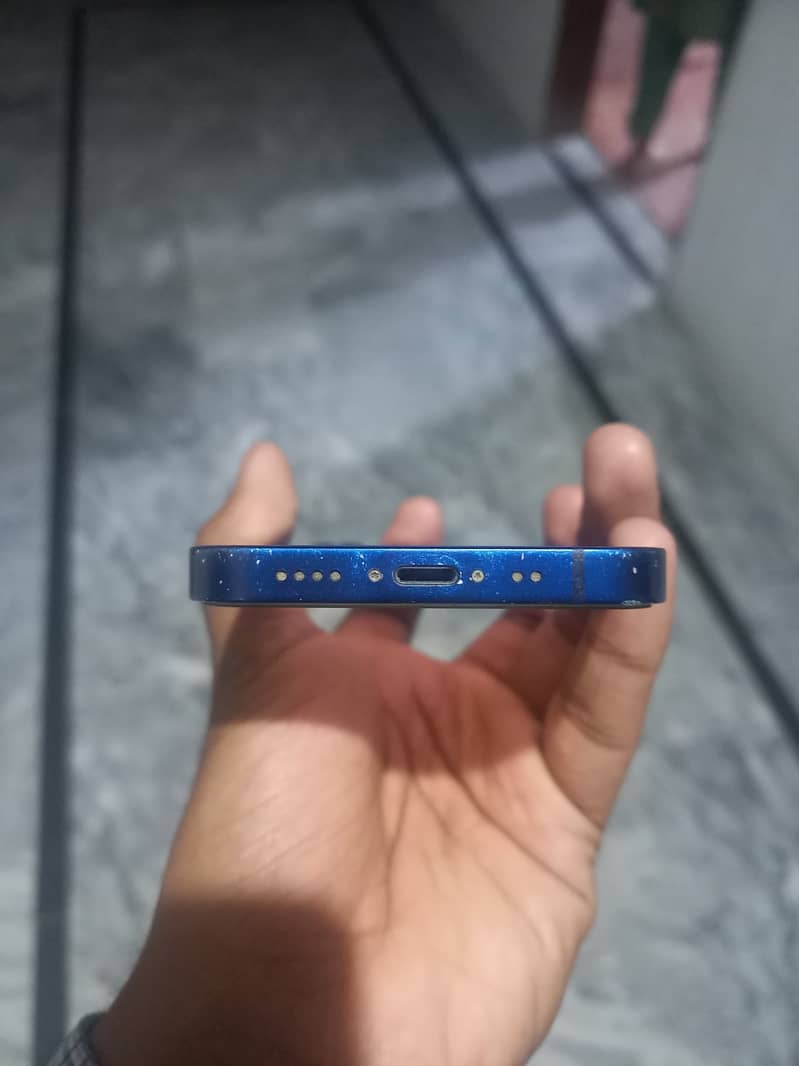 Iphone 12 mini (Exchange possible) 5