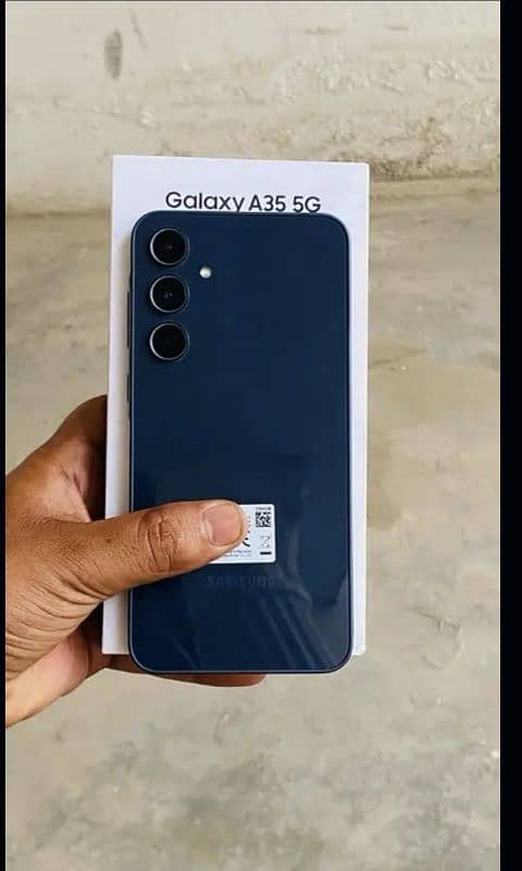 Samsung Galaxy A35 0