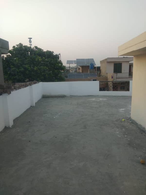 Beautiful House 5 Marla For Sale In Johar Twn Lhr Block L Ideal Location For Residence 9