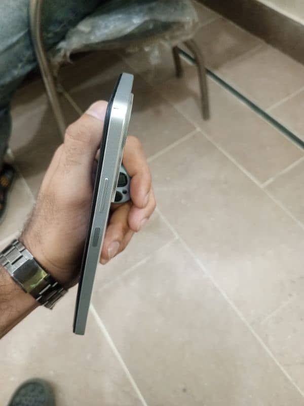 Infinix smart 8 pro 4+4 128 7