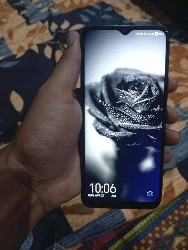 Tecno Spark 4 3/32 gb 2