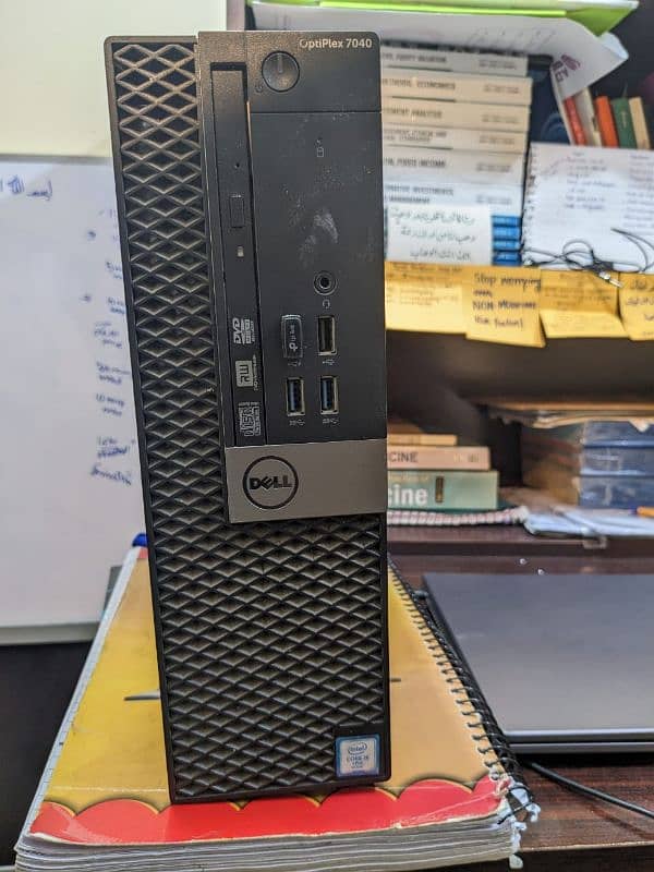 Dell Optiplex 7040 0