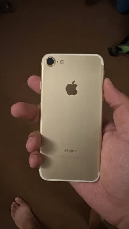 iPhone 7 -PTA Approved 32gb 1