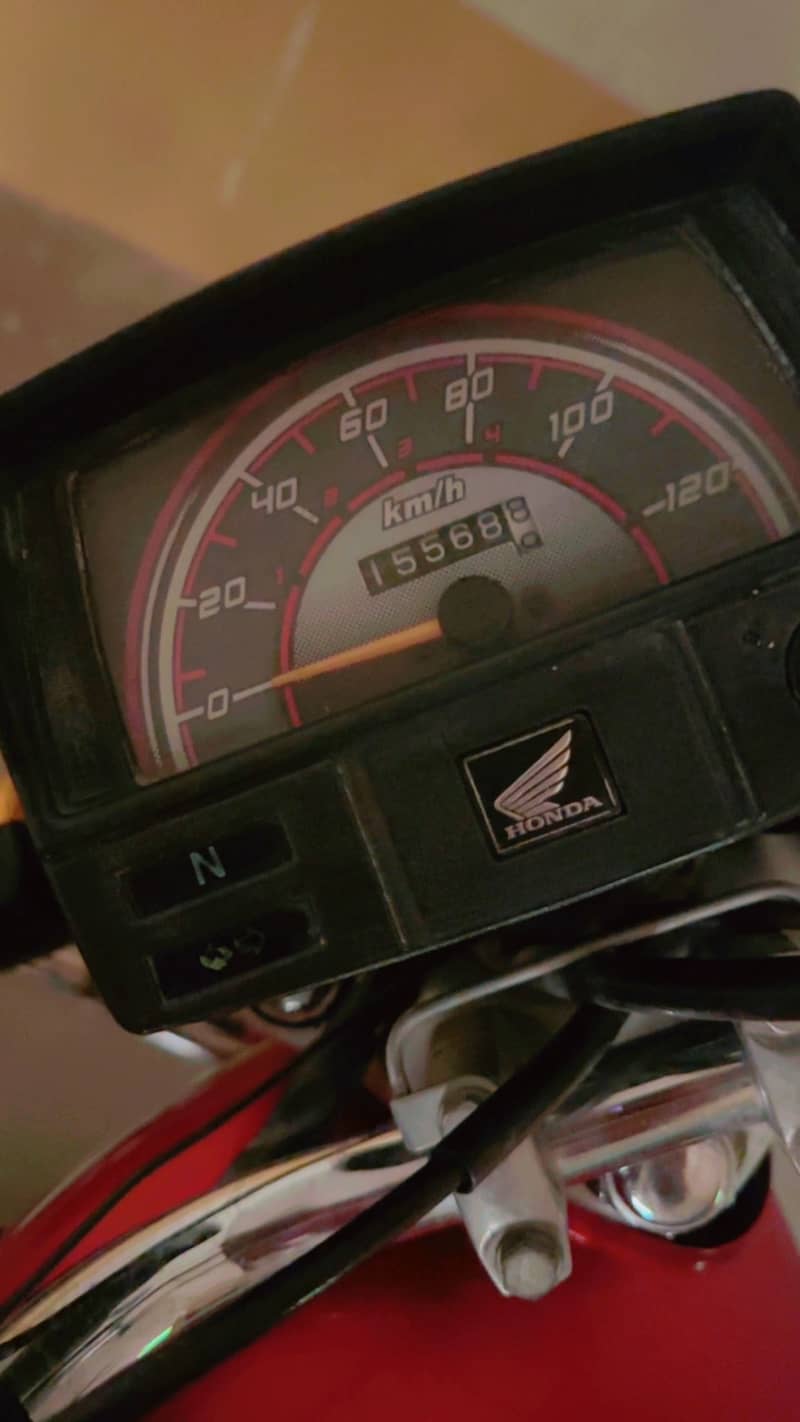 Honda CD70 7