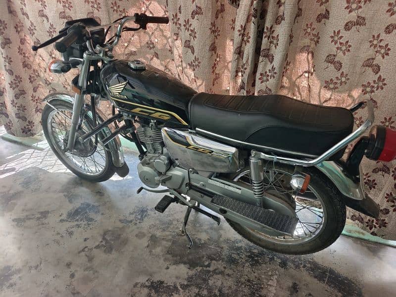 Honda cg 125 selfstar 22 modal 0